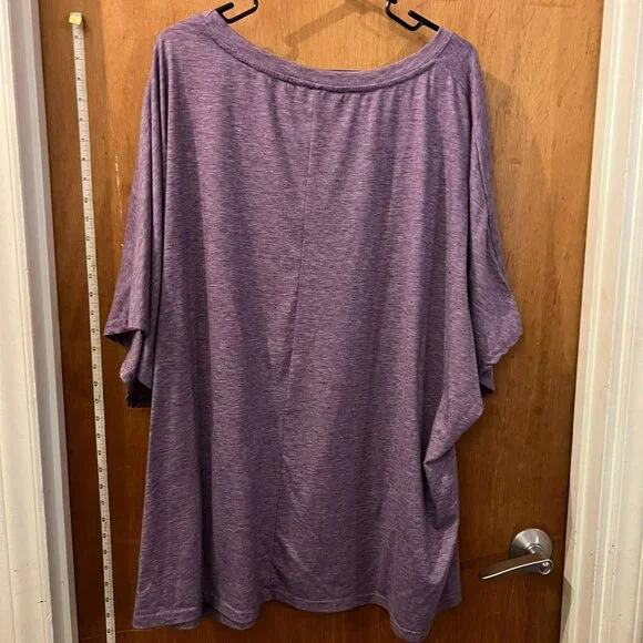 Size 28 - BloomChic - Light Purple Short Sleeve Pullover - Picture 5 of 6